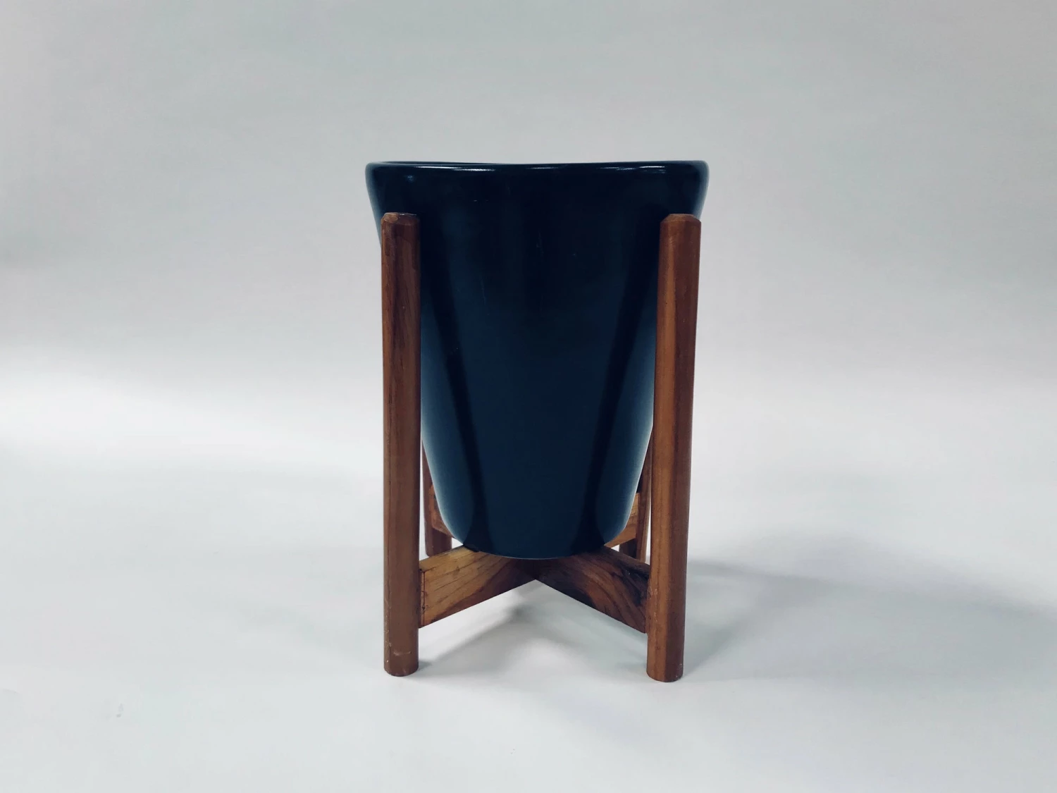 Exotic Flora Pots & Planters Love Bite With Wooden Stands - Black 2 Exotic Flora Pots & Planters Love Bite With Wooden Stands - Black