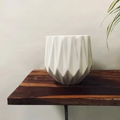 Exotic Flora Precious Horcrux - White